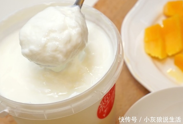 身体|牛奶和酸奶哪个对身体更好？或许看完之后，你就知道该如何选择了