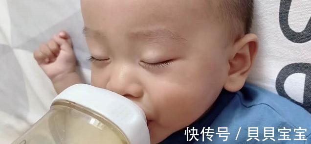坑娃|1岁多的宝宝,多吃饭还是多吃奶?这样安排更合理避免坑娃