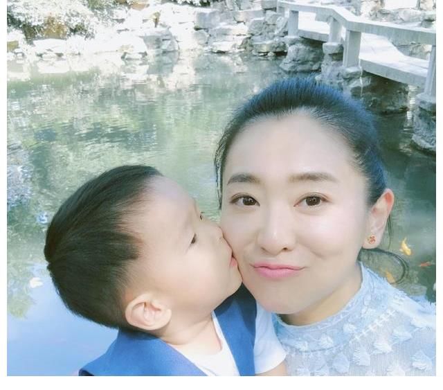 芝麻開門|她是陪伴90后成長的少兒節(jié)目主持人，為了自己的孩子放棄工作2年