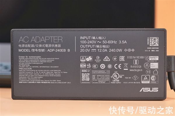 扇叶|华硕顶级灵耀X双屏Pro图赏：双4K、酷睿i9＋RTX3080