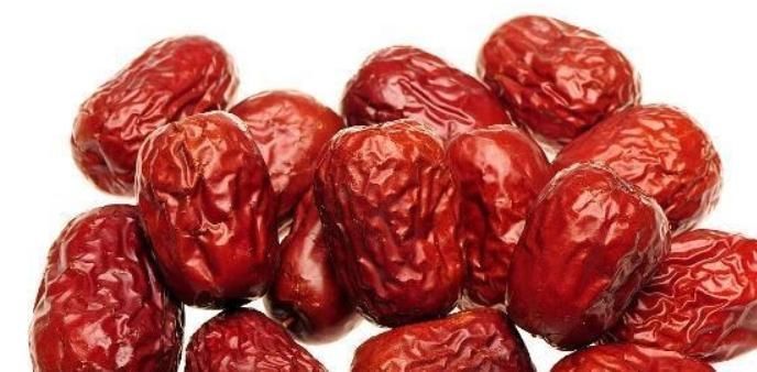 延缓衰老|进入更年期的女性,多吃四种碱性食物,补气养血,做“冻龄女神”