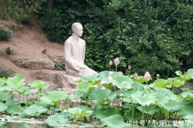  老师|朱自清名校毕业当老师，父亲走关系拿走儿子工资，还嫌他挣得太少