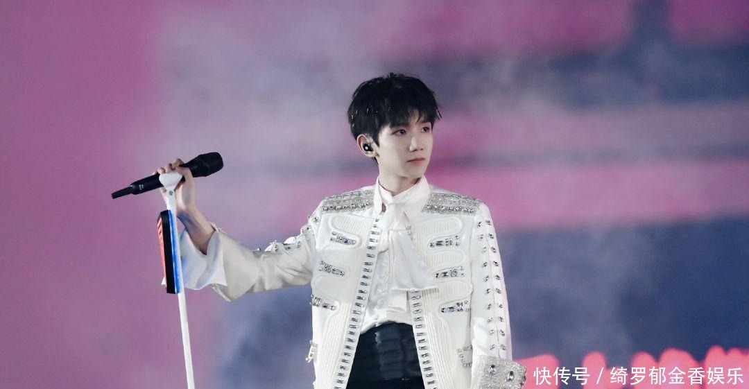 展示 王源自曝没有坚持跳舞的原因,看完他的展示,粉丝心疼不已