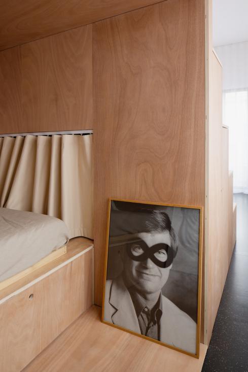 学区|为了2个孩子,她坚持买下55㎡学区房,无客厅,靠楼梯有了3间卧室