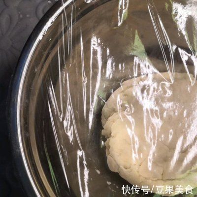  胃酸|可以抑制胃酸的苏打饼干别再用这么做了，教你新吃法