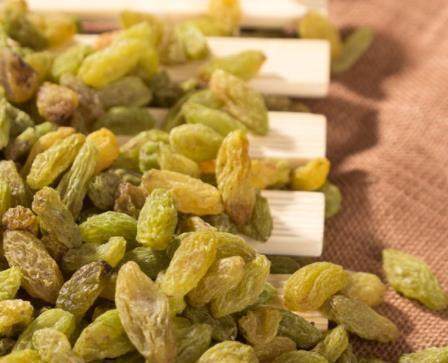 高血脂|女性坚持吃葡萄干,3个好处会“不请自来”,快告诉家里人!