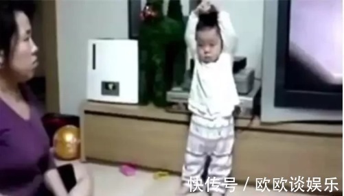 宝宝|宝宝犯错被妈妈责罚,这个行为却让妈妈暖心,网友太聪明了
