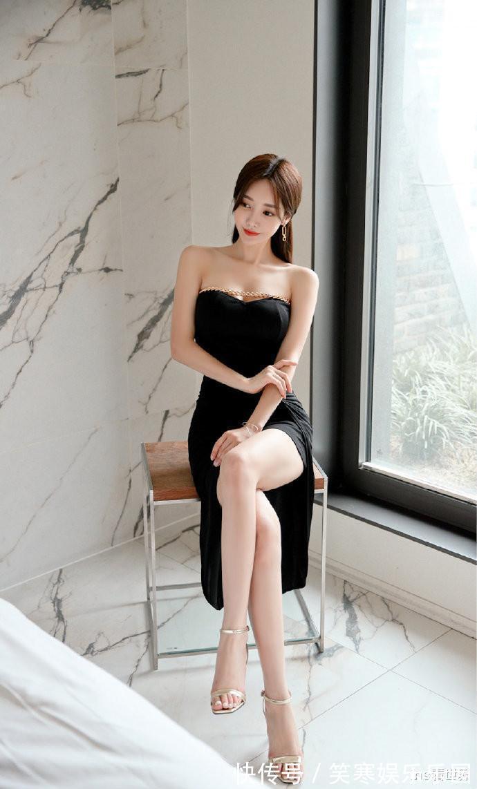 连衣裙|设计简单的连衣裙,小姐姐穿上更显美丽动人