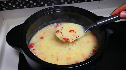 我的晚餐就这一碗,养胃不长肉,网友:真自律,难怪身材好气色好