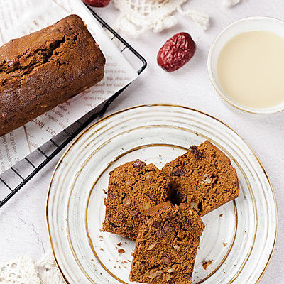 红枣磅核桃蛋糕