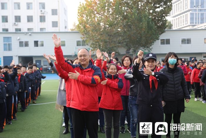 山东省实验小学|中医文化世代传健康理念伴成长——山东省实验小学四（5）中队主题升旗仪式