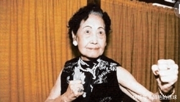  家喻户晓|她是清末民初的第一女侠, 她的亲孙子现在家喻户晓