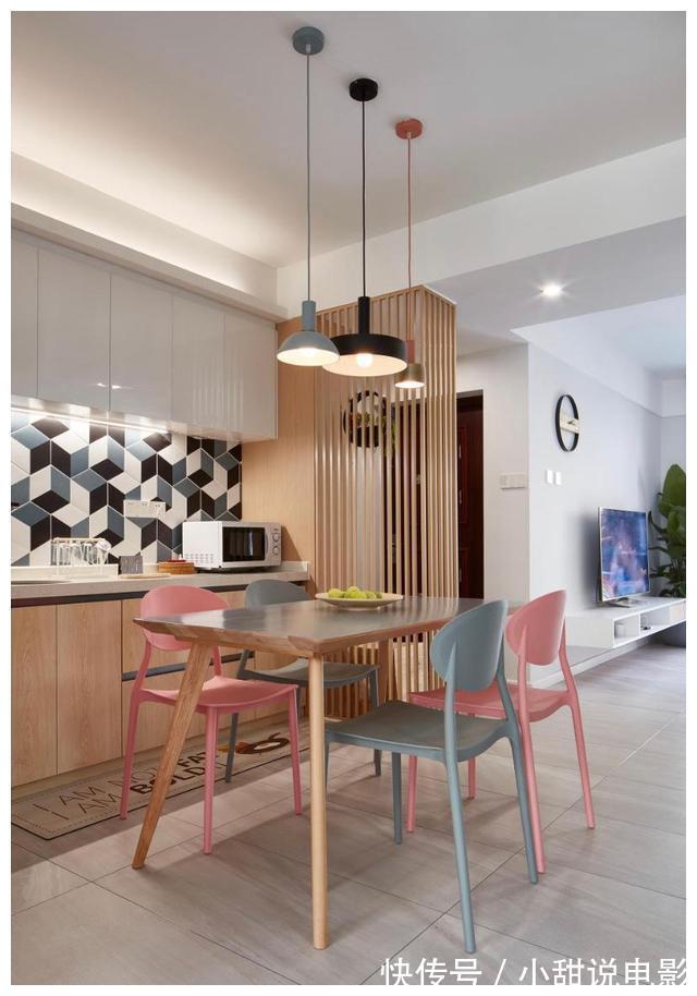 泛光照明|75㎡刚需房，入户没玄关？照她家这么做，通透又有型！