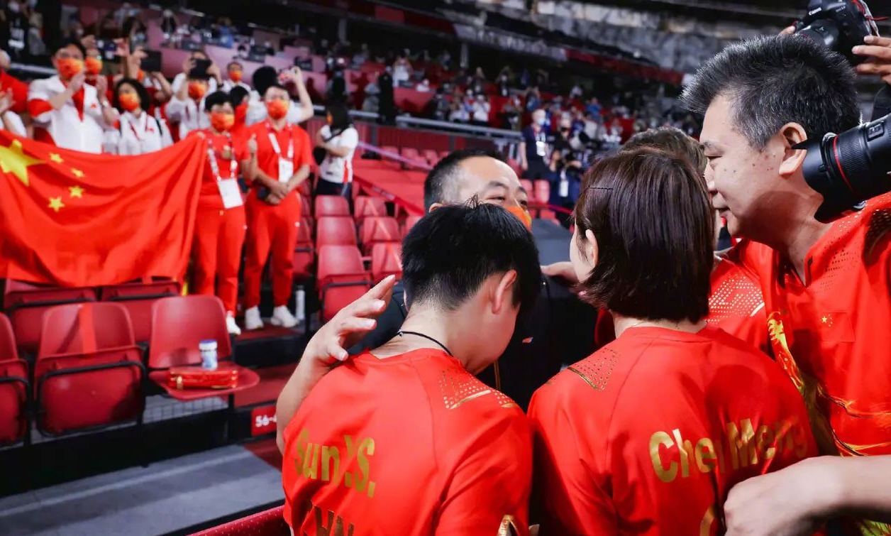 男團(tuán)|男團(tuán)奧運(yùn)決賽前劉國梁激情動員：對主力精準(zhǔn)點(diǎn)出關(guān)鍵，真是一拍一個(gè)準(zhǔn)