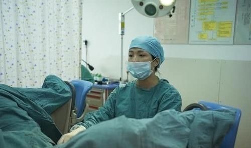 宝宝|“内检、备皮…”顺产要经历哪些“尴尬”?90后产妇:尊严掉一地