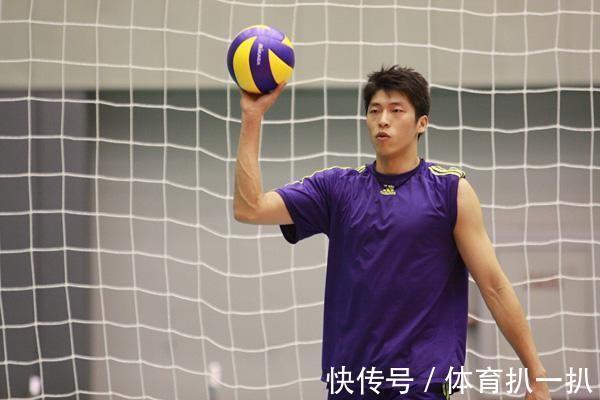 主教练|郎平终于可以放心!女排选帅第1个黑马出炉,年仅40岁有望胜出