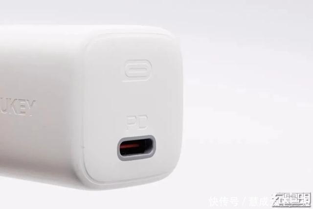 推动|天猫单品月销10万台iPhone 12推动20W快充销量暴涨