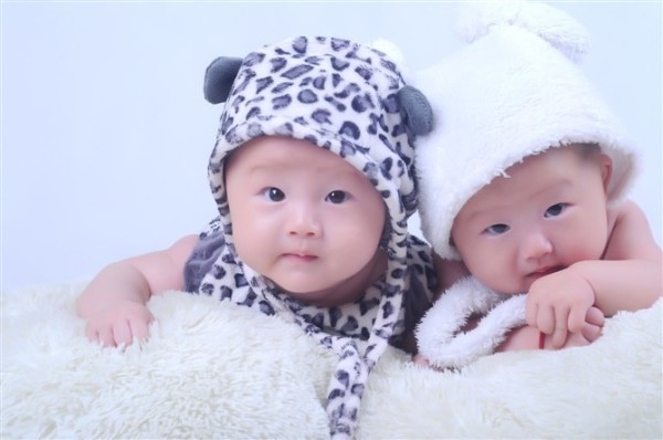 杨女士|5小时艰难产下龙凤胎,全家高兴之时,医生看着产妇却感觉寒心