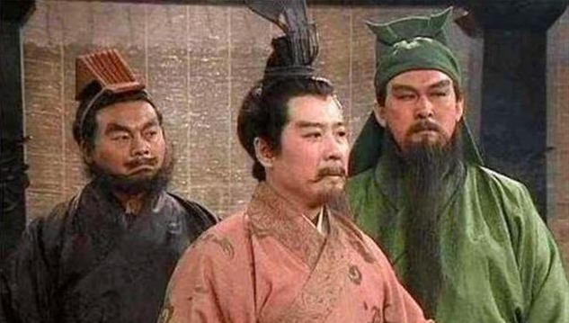 五大|曹操一生五大错:错睡1人,错杀1人,错留1人,错信1人,错放1人