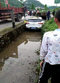 |搞笑GIF:据说看不懂的都是纯洁的好孩子