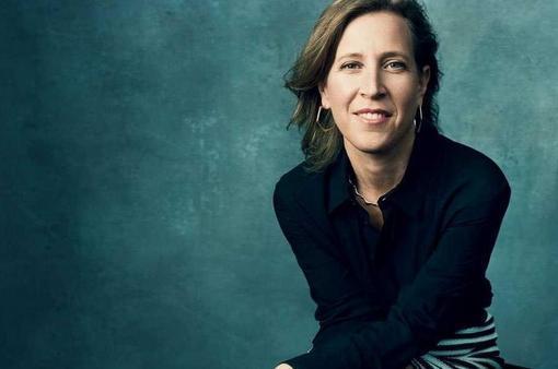 一日三餐|“大姨妈”出现3个信号，可能是快绝经了，别当成妇科疾病