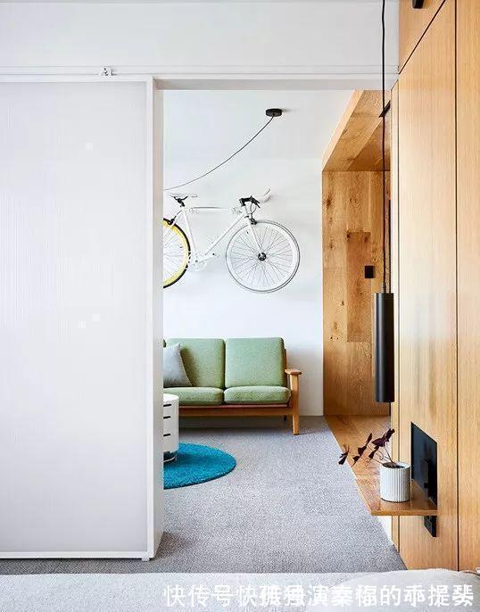 柜门|35㎡迷你小宅,定制柜解决全屋收纳,还有隐形餐桌!