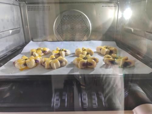 手抓饼新吃法，层次分明颜值高，热量低甜度低的甜品，简单又好吃
