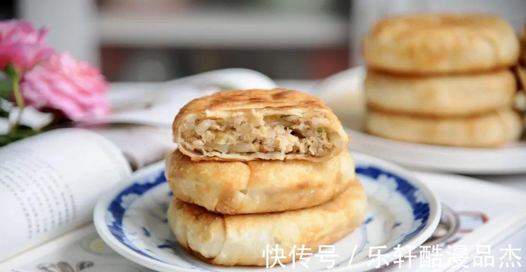 鸡腿肉|不用和面不用烤，只需一口平底锅，做出满满鸡肉的酥皮馅饼