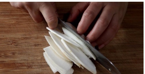 香酥|教你杏鲍菇的新做法,不炒不蒸不凉拌,香酥美味,越吃越香