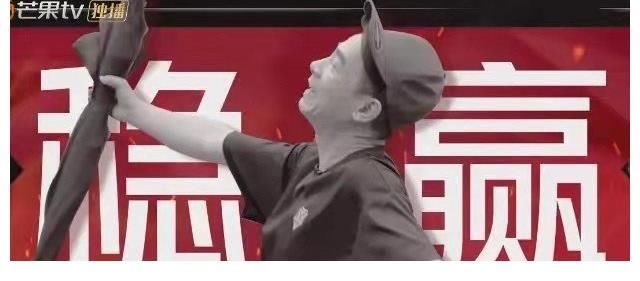 陈小春张智霖又抱上了,网友:呼叫应采儿袁咏仪