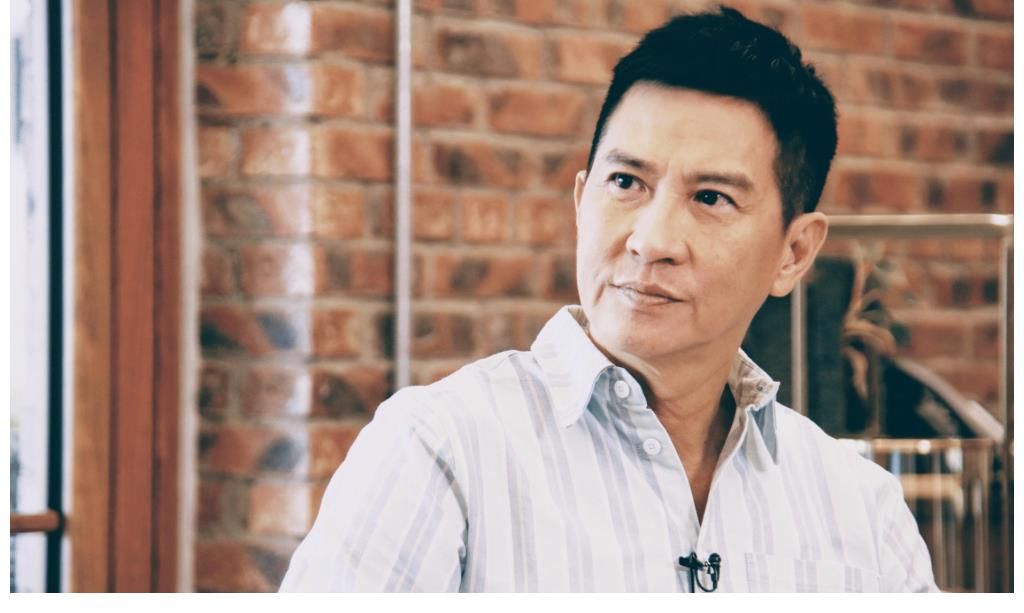 從“浙江一哥”到備受爭(zhēng)議，華少就這樣改寫了自己的結(jié)局