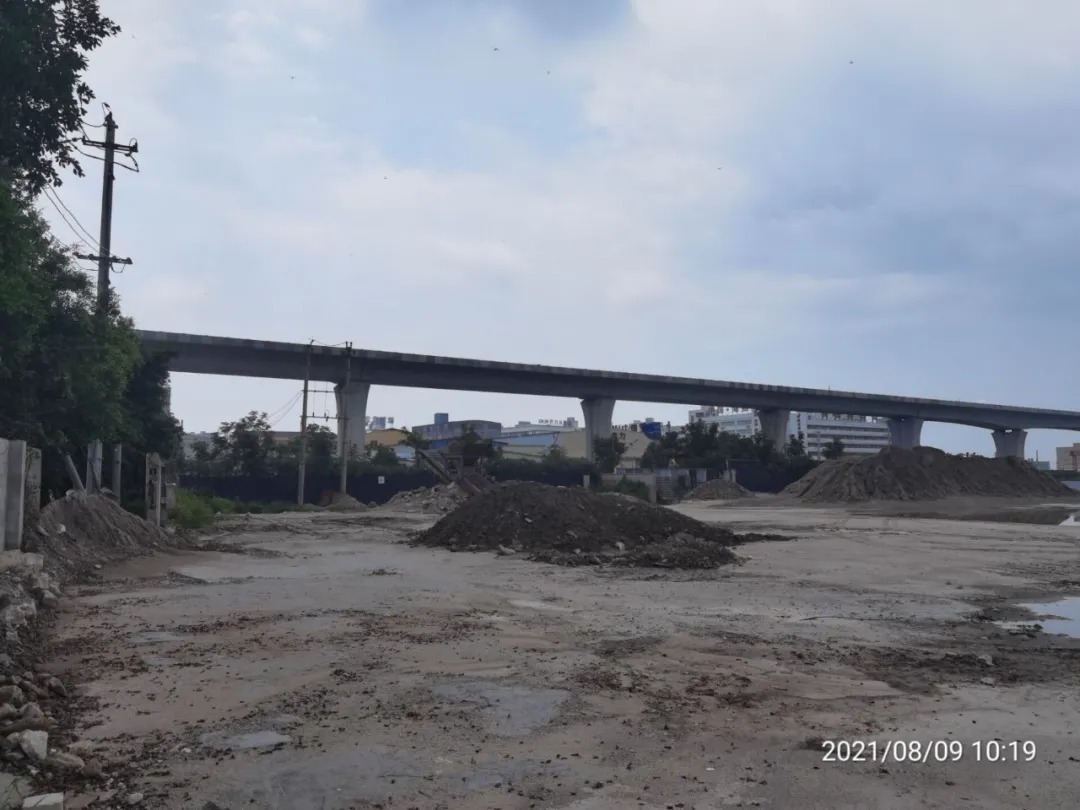 金苹果幼儿园|乐清“笋盘”底价出让,本土企业以4200万元跨行竞得