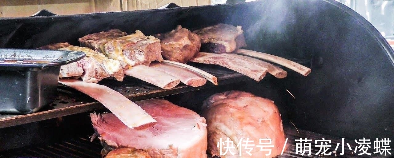 大牛块|美国是肉食者的天堂，几十斤的大牛块直接烤，完全不考虑肉价
