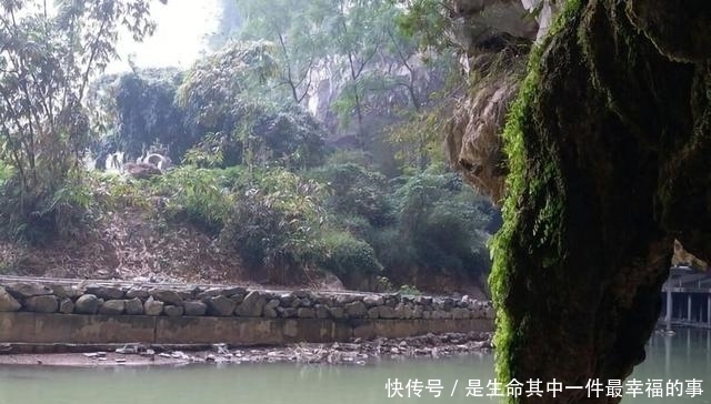 桃源|中国排名第五，有河流和钟乳，成群燕子在空中舞，广西凤山穿龙岩