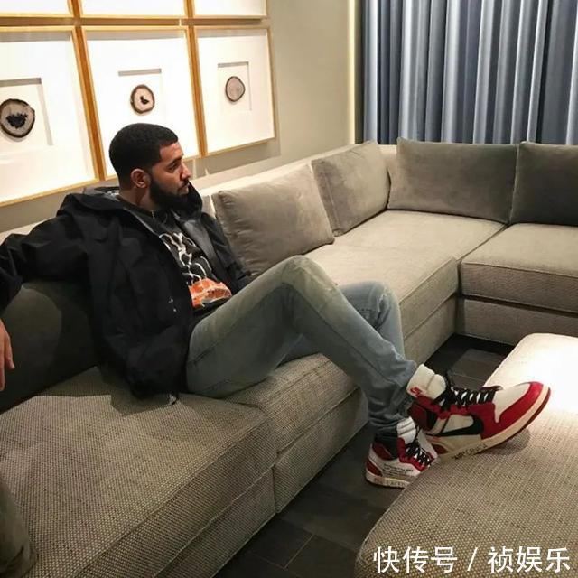 公鸭和Nike合作系列被喷没意思,还是他自己的收藏更狠