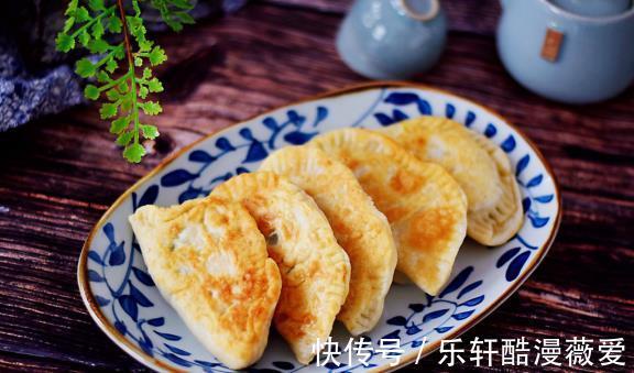 韭菜盒子|在家做韭菜盒子，鲜香四溢，美味可口