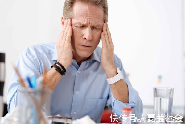 太阳穴|高血压来临时,身体3个症状藏不住,占一个,也要重视起来!