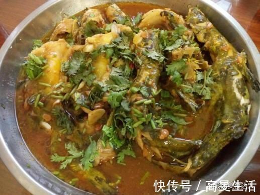 红烧肉|朋友来家做客,6菜1汤招待,有荤有素营养均衡,网友太寒酸