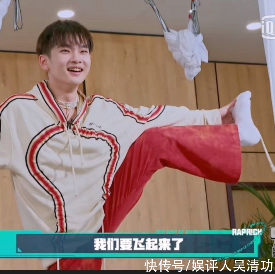 艺人|《快乐大本营》把周震南的镜头删除，限制选秀艺人？还是另有政策