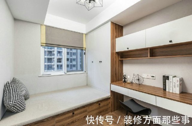 三居室|122平高级灰三居室,灯光在夜幕降临后散发一种雅致迷人的气息