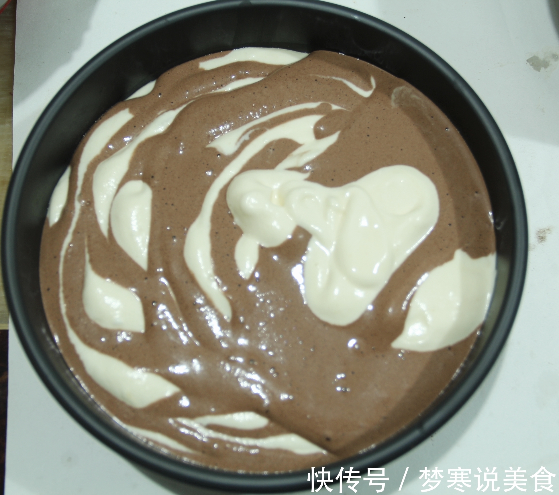 斑马纹戚风面包的制作方法，美味好吃，简单好做