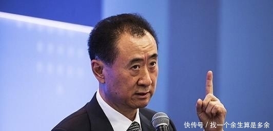 线上|当年马云与王健林关于电商取代实体店之争,现在看,谁赢了呢