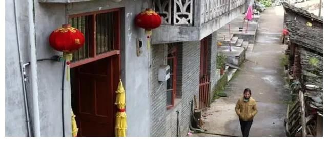 寿命|水泥寿命只有50年,那过了时间,自建房还能住吗?懂行人给出答案