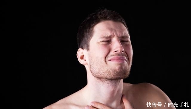 慢性咽炎不用愁,常用“3物”泡水喝,助你嗓子“亮又响”