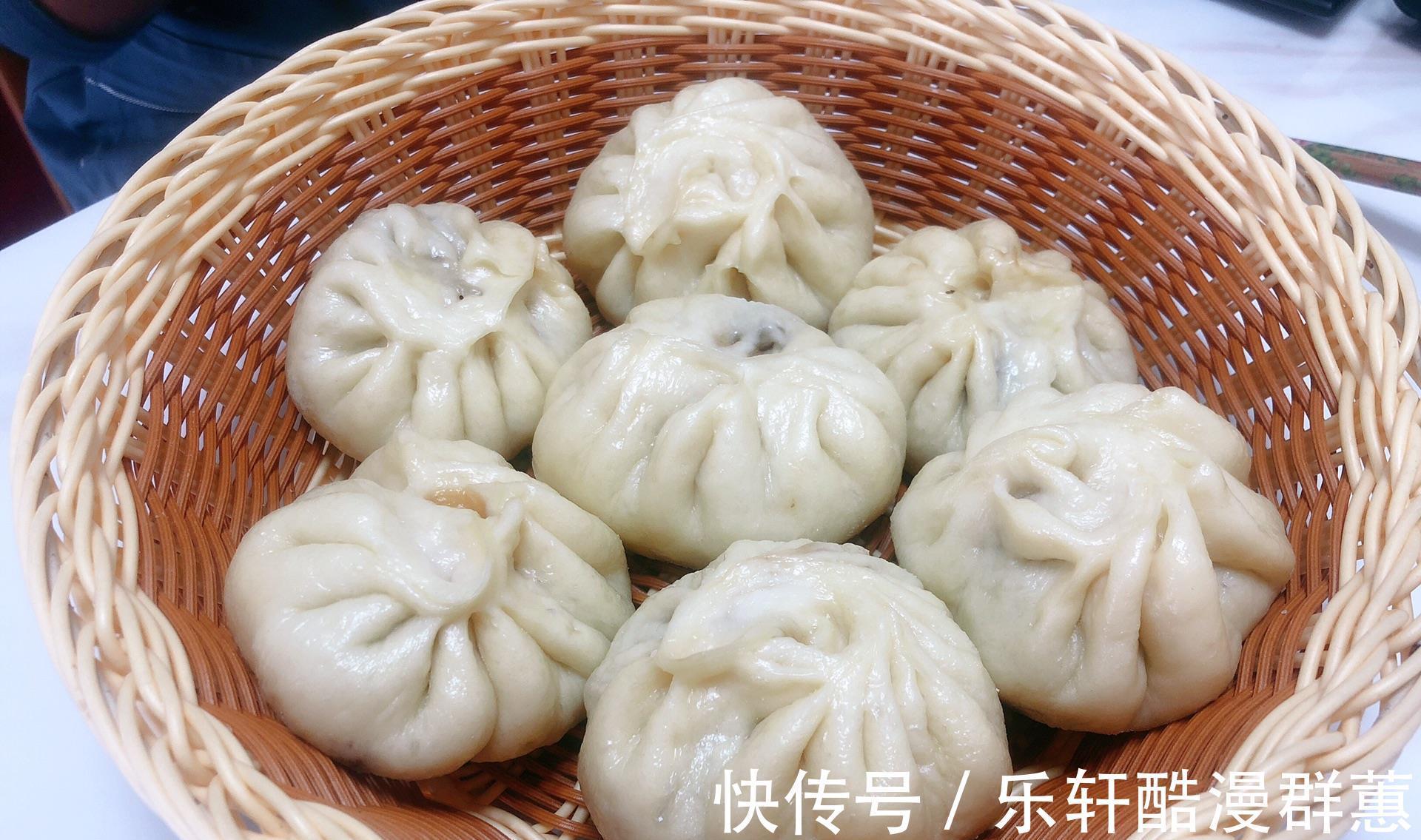 豆角|早餐吃它既营养又丰富，只需蒸一蒸，就可以迟到热腾腾的包子