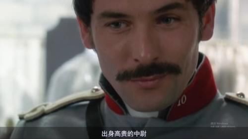 从乡下丫头，到时尚教母，香奈儿是怎么做到的？