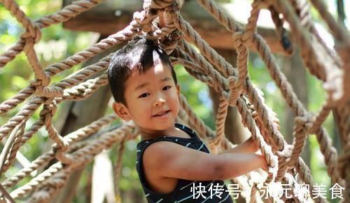 发育|2岁宝宝有啥发育指标评估?能做到这些事,说明孩子超前发育了