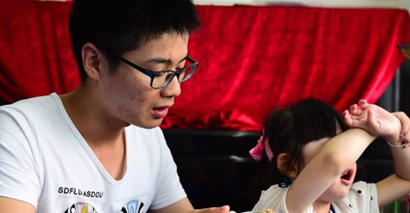 打脸|“你家孩子没人敢收”3岁孩子连被5家幼儿园劝退,妈妈质问被打脸