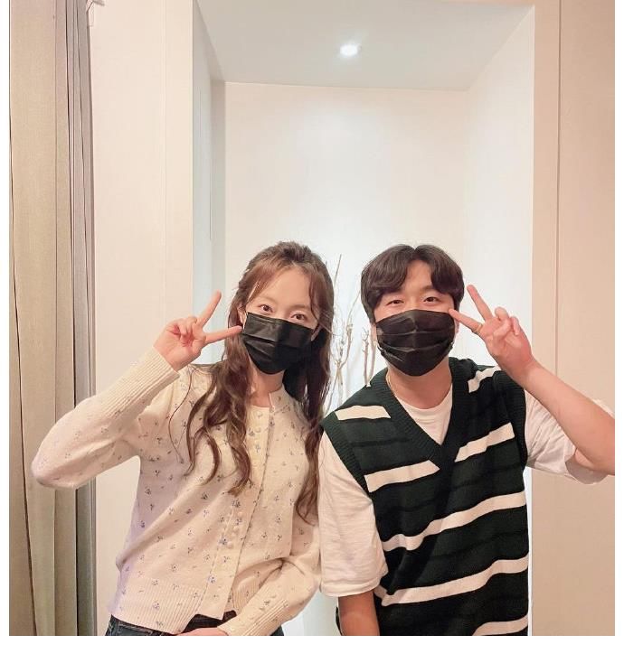 rRunning Man資訊：《油葵子》收視率連續(xù)下降！全昭旻更新錄制照片！星河夫婦合照更新