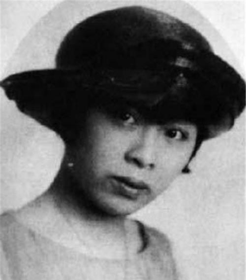  重回|67岁的张幼仪重回康桥，被问爱不爱徐志摩，她的答案耐人寻味